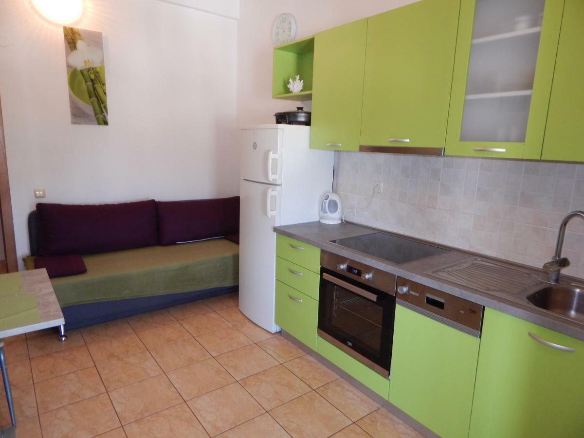 Apartmani Nin Eksteriør billede